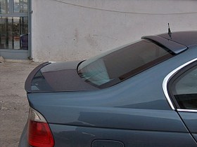 Resim Bmw E46 1998-2005 Cam Üstü Spoiler 