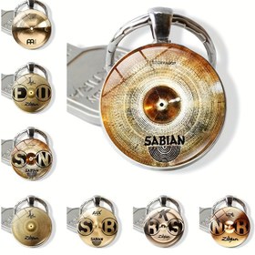 Resim Karardayken Parlayan DJ Davulcu Zaman Mücevheri Anahtarlık - Gümüş Metal & Cam, Müzik Teması, Doğum Günleri, Yıldönümleri, Mezuniyetler & Daha Fazlası İçin Mükemmel 
