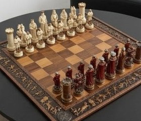 Resim Historical Chess Set with Decorative Board, Medieval Chess Set with Detailed Warrior Pieces, Antique Look Chess Set with Medieval Figures - Object-13 