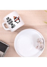 Resim Aşık Olmak Uçmak Gibi Bir Şey Tasarımlı Türk Kahve Fincanı Hediyelik Tekli Fincan Beyaz 