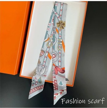 Snapbuy Fransız Stil Kadın Eşarp - Kalp Tokalı, Tüy Desenli, Çok Fonksiyonlu Aksesuar Kırmızı Xxs