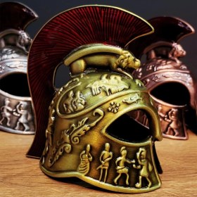 Resim MCM Group Metal Dekoratif Şövalye Miğferi ( Lisinya ) 