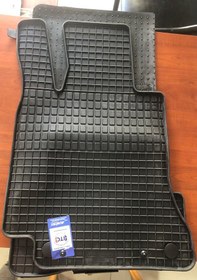 Resim Mercedes W205 Lastik Paspas Siyah Takım C-class Petex 