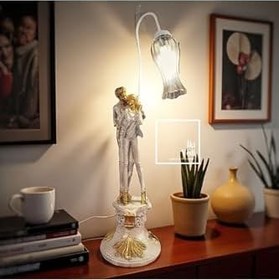 Resim Billyann Beyaz & Gold 83 cm Yüksekliğe Sahip Romantik Çift Figürlü Masa Lambası Dekoratif Abajur Beyaz & Altın 