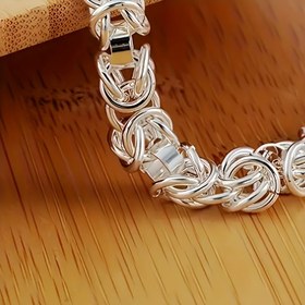 Resim 925 Gümüş Bizans Zincir Bileklik - Şık ve Sevimli, Erkekler ve Kadınlar için İdeal Sevgililer Günü Hediyesi, Basit Zarafet, Dayanıklı 925 Gümüş, Günlük Kıyafet için Mükemmel 