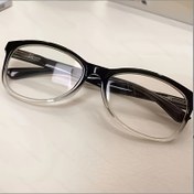 Resim Oval Çerçeve Gözlük - Minimalist Modern Tasarım, Hafif Optik Yapı, Rahat Yaylı Menteşeli Kadın ve Erkekler için Günlük & Resmi Kullanım, Reçeteli Lenslerle Uyumlu, Şık ve Dayanıklı Gözlük 