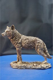 Resim Özel Tasarım Kurt Heykel Biblo Alfa Kurt Hediyelik Dekoratif Aksesuar 19 Cm Altın 