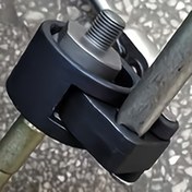 Resim Araba ve Kamyon Direksiyon Rot Bağlantı Çubuğu Çıkarma Aracı, Otomobil Şasi Salıncağı Sökme ve Takma İçin Metal Anahtar, Kaymaz Kolay Kavrama, Ayarlanabilir 