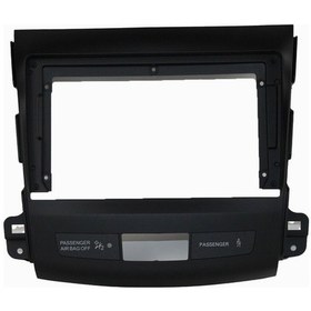 Resim Mitsubishi Outlander 9" 2008 / 2012 Çerçeve Ve Soket 9" 