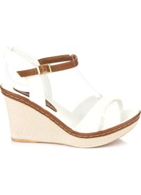 Resim Fox Shoes Beyaz Kadın Dolgu Topuklu Ayakkabı Suni Deri 9 cm Taban Tipi ile Şık Tasarım 9674040209 
