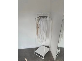 Resim Abronya Açık Gardırop Metal Askılık Tasarım Askılık 1 Adet Beyaz Renk 