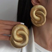 Resim 2'li Set Metal Tarzı Abartılı Düzensiz Yuvarlak Küpeler, Hafif Lüks Moda Banket Parti Kadın Çift Festival Doğum Günü Çok Yönlü Kulak Süsleri Hediye 