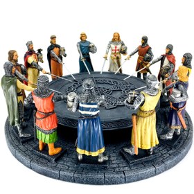 Resim Kral Arthur ve Yuvarlak Masa Şövalyeleri Renkli Biblo 