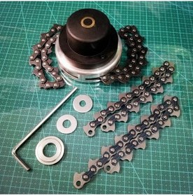 Resim Evrensel Çim Biçme Makinesi Zincir Kafa Brushcutter Giyotin Bahçe Çalı Kesici Alet Yedek Parçaları 