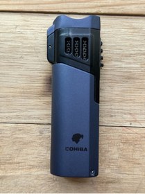 Resim COHİBA puro çakmağı 4 pürmüz delicili ayaklık özellikli ergonomik tasarım şık renk 