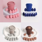 Resim 10 mini makyaj süngeri ve mini bardak. 1 mini bardak & 10 mini makyaj süngeri. Fondöten karıştırma güzellik süngeri, sıvı, krem ve pudra için kusursuz, çok renkli makyaj süngeri, latekssiz kuru ve ıslak fondöten makyajı. Tüm cilt tipleri için uygun 