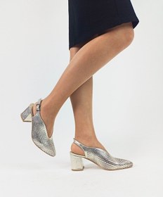 Resim Hakiki Deri Altın Renk Lazer Kesim Kalın Topuk Kadın Topuklu Sandalet Altın 