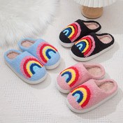 Resim Çocuklar için Kaydırmaz Tabanlı Yumuşak Kışlık Ev Terlikleri - Gökkuşağı Tasarımlı, Pastel Mavi, Siyah ve Pembe Renkler - Doğum Günü & Noel Hediyesi (Bebekten Çocuklara) - Kolay Giyilen, Sevimli İç Mekan Ayakkabısı, Peluş Kumaş Yapımı, Karakter Desenli Rahat Ev Ayağı 