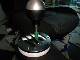 Resim Thrustmaster TH8A / TH8RS Kısa mesafeli vites değiştirici modu 