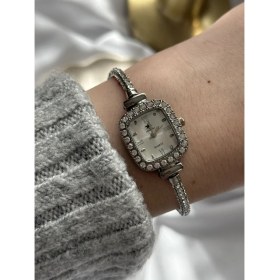 Resim Atelier Emine Ayarlanabilir Bileklik Model Saat 