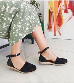 Resim Siyah Dantelli Bilekten Bantlı Kadın Babet 001 