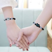 Resim 2'li Set, 4 Parça Kedi Boncuklu Gece Işıklı Bileklik + Çok Katmanlı Kolye, Retro Şirin Çift Dostluk Ayarlanabilir Elastik Siyah Boncuklu Kedi Tasarımlı Bilezik ve Kolye, Arkadaşlar, En Yakınlar veya Çiftler İçin Cadılar Bayramı Hediyesi 