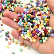 Resim 300 Adet 4x4mm Küçük Renkli Akrilik Mozaik Taşlar El Yapımı Yaratıcı Dekorasyon Aksesuarları 