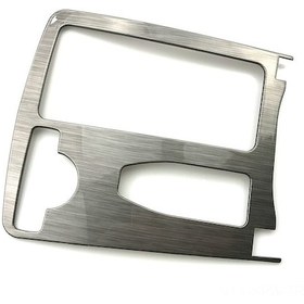 Resim Maiyame Mercedes W204 C180 C200 Sol Şoför Orta Konsol Kapak Modifiye Çerçevesi - Çizilmeye Dayanıklı Gümüş Renk 