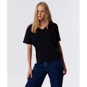 Resim Twist V Yaka Kadın Basic T-Shirt (TW6250070068) 