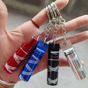Resim 1 adet, Dağcılık Tokası, Üç Çapraz Desenli Düz Başlı Metal Kutu, Anahtarlık Depolama Şişesi ile birlikte, Küçük Partiküller Depolamak İçin Dış Mekan Seyahati İçin Uygun, Küçük Kaşık ile birlikte gelir, Kendinizle Taşınabilir, Alüminyum Alaşım Malzeme, Elmas Desenli, Depolama, Kapalı 