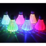 Resim Qingmipy Led Işıklı Badminton Topu, Renkli Flaş, 6 Adet, Gece Sporu İçin, Halka Kuru, Hafif 6.7g , Kaliteli Kanat, Tek Tuş Açma-kapama 