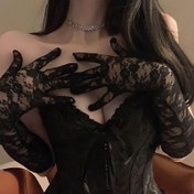 Resim Kadınlar için Şık Siyah Dantel Eldiven - El Yapımı Çiçek Desenli Elastik Manşetler, Yetişkin Tarzı Yazlık Düğün, Cadılar Bayramı Partisi ve Akşam Giyim Dekoru, Düğün Aksesuarları, Zarif Aksesuar, İncelikli Dantel İşlemi, Akşam Giyim, Zarif Tarz, El Yapımı Dantel, Dantel Eldiven, Formal Giyim, Dantel Eldiven, Kadınlar için Şık Eldiven, Siyah Eldiven, Kadınlar için Kol Kılıfları, El Kılıfı 