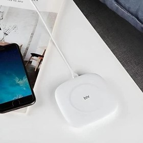 Resim Karokstore Bix HB-G40 Kablosuz Şarj Özellikli 4700MAH Powerbank 