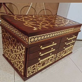 Resim Özel Lüks Tesbih ve Takı Dolabı | Koleksiyonluk VIP Seri - tr 