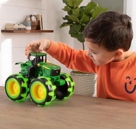 Resim John Deere Işıklı Canavar Traktör 46434 