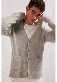 Resim DeFacto Relax Fit V Yaka Basic Düz Cepli Triko Hırka E8392AX24CWGR210 