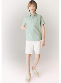 Resim DeFacto Erkek Çocuk Cepli Basic Düz Gabardin Şort C2955A825SMWT32 