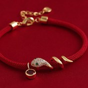 Resim Kübik Zirkonya Vurguları ve Altın Tonlu Toka ile Şık Kırmızı Kordon Yılan Bilekliği – Şık Günlük Kullanım veya Hediye Seçeneği, Yılan Takı 