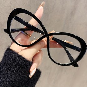 Resim 1 Çift HINDFIELD Minimalist Kelebek Şeklinde Şeffaf Lens Gözlük, Tam Çerçeve PC Çerçeve Metal Menteşelerle, Günlük Kullanım, Makyaj, Alışveriş, Cadılar Bayramı ve Şükran Günü Hediyesi Kız Kardeşler İçin 