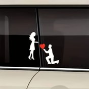 Resim Romantik Evlilik Teklifi Araba Stickerı - Çift ve Kalp Silüeti Tasarımlı Mat Vinil Etiket, Arka Cam/Kapı için Düğün Dekoru, Nişan Yıldönümleri İçin Dayanıklı Yapışkanlık, Aşk Temalı Tasarım, Kaliteli Yapışkan Grafik 