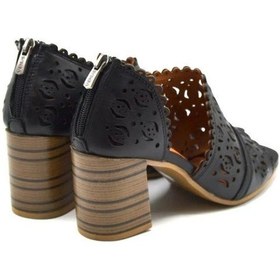 Resim Venüs 2108511y Topuk Fermuarlı Delikli Deri Kadın Sandalet Siyah 