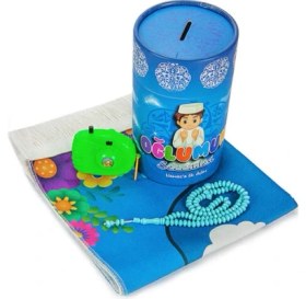 Resim Ronanna Namaza Ilk Adım Oğlumun Seccadesi 