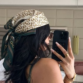 Resim 1 adet bohemian altın çiçek desenli bandana - 70x70cm, polyester, makinede yıkanabilir, esnek olmayan, dekoratif kare eşarp, kadınlar için, moda aksesuarı|Altın çiçek tasarımı|esnek olmayan kumaş 