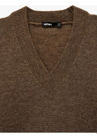 Resim Koton Koton X Şahika Ercümen - Uzun Kollu V Yaka Triko Simli Oversize Kazak Kahverengi 6wak90502ht Kahve 