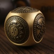Resim Şık Pirinç Altıgen Dönen Top - Rahatlama & Zenginlik Çekimi, Elde Taşınabilir Feng Shui Şanslı Amulet, Yin Yang & Taihang Sedir Tasarımı, İdeal Yüksek Kaliteli Hediye 