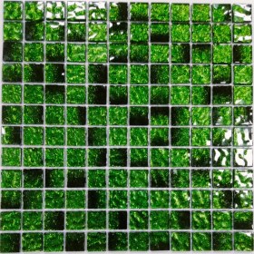 Resim MozaiKristaL Mutfak Tezgah Alnı ve Iç Mekan Dekorasyonları Için Desenli yüzey Kristal Cam Mozaik. Renk: Yeşil sim-Siyah Efekti. Cam Ölçüsü: 23x23x4 mm. File Ölçüsü: 30x30 cm. ( 1 m2 fiyatıdır ) 
