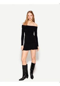 Resim Bershka Fırfırlı Ve Uzun Kollu Mini Elbise Siyah 