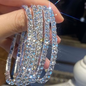 Resim Kadınlar için 5 Parça Lüks Parıldayan Taşlı Elastik Bileklik Seti - Ayarlanabilir, Partiler & Hediyeler için Mükemmel 