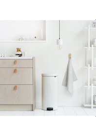 Resim Brabantia Çöp Kutusu 30 Litre Newicon Pedallı Beyaz 111785 