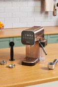 Resim Karaca Mycaffee Barista S20 Entegre Süt Hazneli Otomatik Espresso ve Latte Makinesi Amber 
